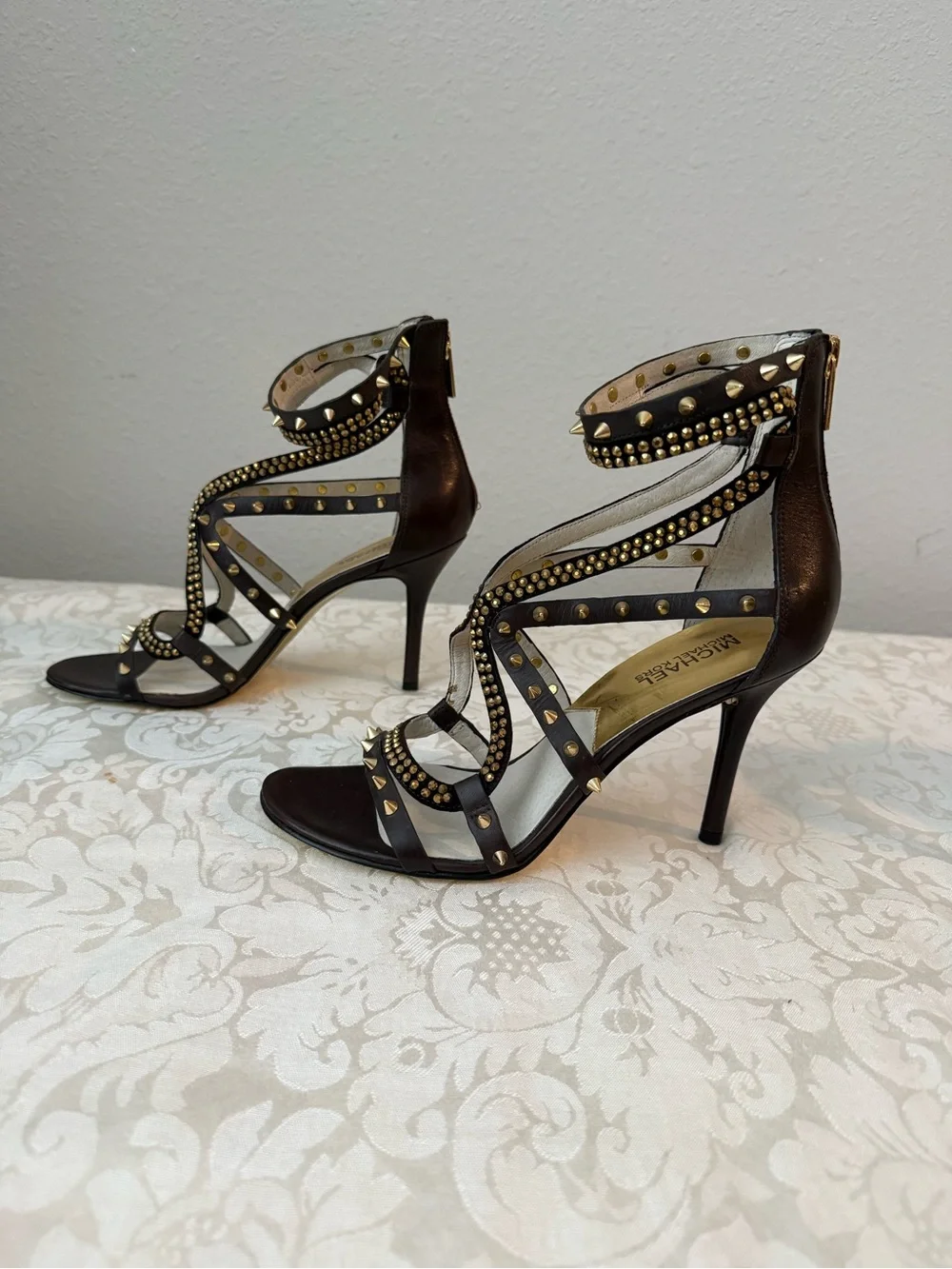 Stunning Michael Kors Brown Studded Crystal Leather Heels Sandals 8.5M (NWOB)